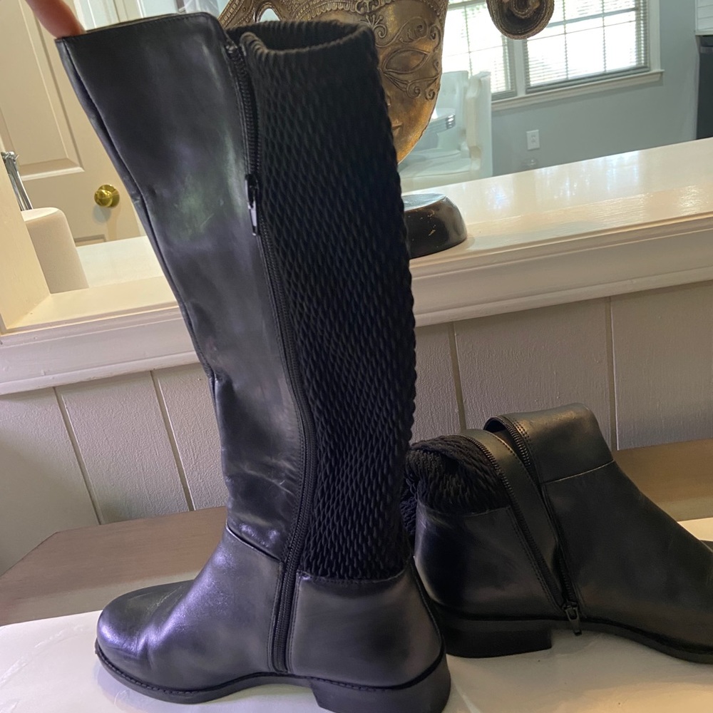 Leather boots
